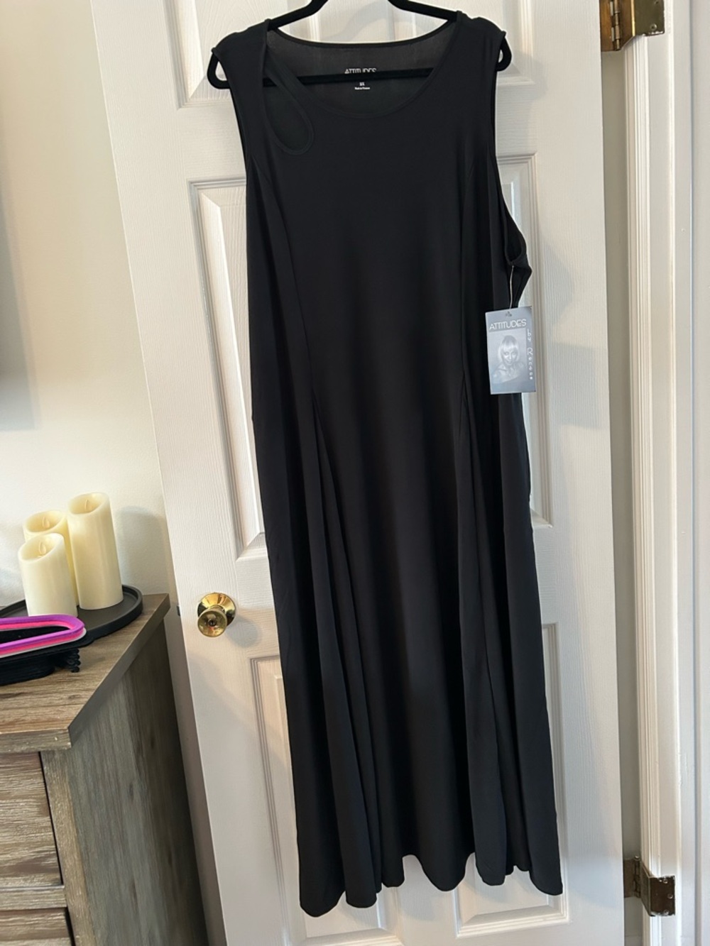 Attitudes by Renee Black Sleeveless Maxi Dress